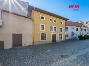 Prodej rodinného domu, Votice, Malé nám., 122 m2
