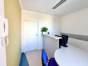 Pronájem kanceláře, Zlín, Pod Vodojemem, 180 m2