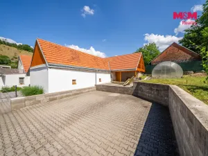 Prodej rodinného domu, Blansko - Lažánky, 275 m2