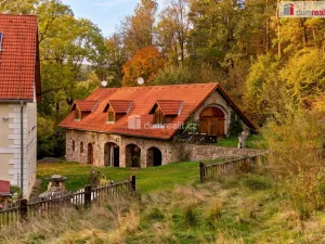 Prodej rodinného domu, Okounov - Oslovice, 630 m2