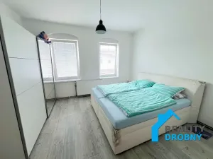 Pronájem bytu 3+kk, Děčín, Vilsnická, 100 m2