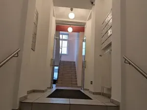 Pronájem kanceláře, Praha - Vinohrady, Lublaňská, 103 m2