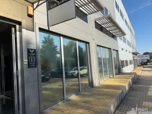 Pronájem komerční nemovitosti, Nupaky, Komerční, 470 m2
