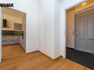 Pronájem bytu 2+kk, Praha - Nusle, Sinkulova, 48 m2