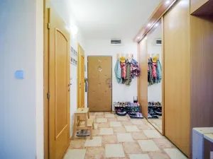 Prodej bytu 3+1, Jičín, Na jihu, 73 m2