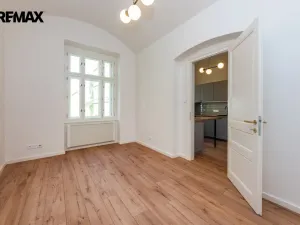 Pronájem bytu 2+kk, Praha - Vyšehrad, Vratislavova, 34 m2