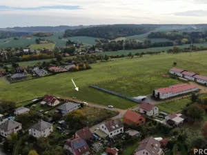 Prodej pozemku pro bydlení, Uhlířské Janovice, Ledrova, 990 m2