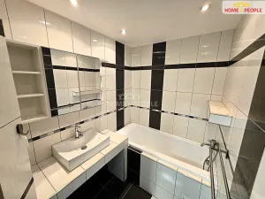Prodej bytu 3+1, Praha - Kamýk, Cuřínova, 78 m2