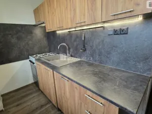 Pronájem bytu 3+1, Zlín - Malenovice, Mlýnská, 61 m2