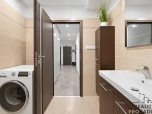 Pronájem bytu 2+kk, Chrudim, Tyršovo náměstí, 60 m2
