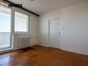 Pronájem bytu 1+1, Hodonín, Velkomoravská, 33 m2
