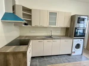 Pronájem bytu 2+1, Praha - Smíchov, Ke Koulce, 44 m2