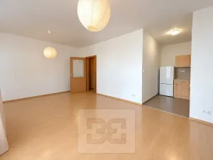 Pronájem bytu 1+kk, Brno, Dusíkova, 40 m2