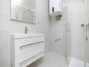 Prodej bytu 2+kk, Praha - Vysočany, Pod pekárnami, 50 m2