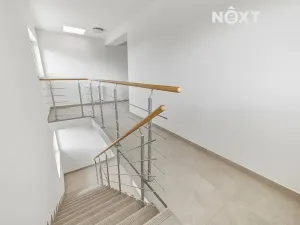 Prodej bytu 2+kk, Praha - Kyje, Vajgarská, 30 m2