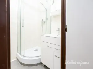 Pronájem bytu 2+kk, Kolín - Kolín II, Tyršova, 36 m2