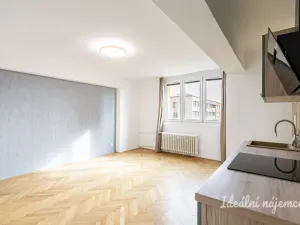 Pronájem bytu 2+kk, Kolín - Kolín II, Tyršova, 36 m2