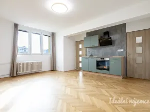 Pronájem bytu 2+kk, Kolín - Kolín II, Tyršova, 36 m2