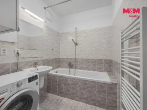 Pronájem bytu 3+kk, Praha - Liboc, Pod cihelnou, 84 m2