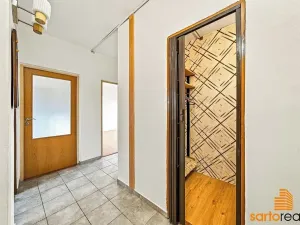 Pronájem bytu 2+1, Ústí nad Labem, Meruňková, 68 m2
