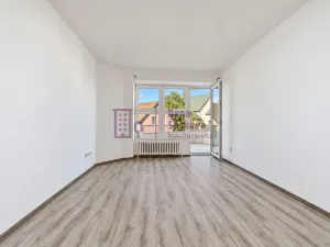 Pronájem bytu 1+kk, Jindřichův Hradec - Jindřichův Hradec II, Nádražní, 43 m2