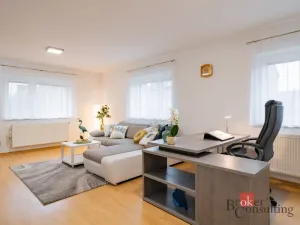 Prodej rodinného domu, Praha - Dolní Chabry, Bolebořská, 268 m2
