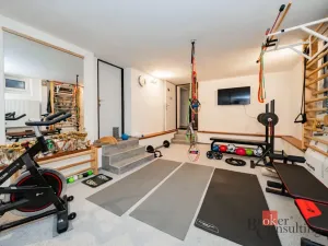 Prodej rodinného domu, Praha - Dolní Chabry, Bolebořská, 268 m2