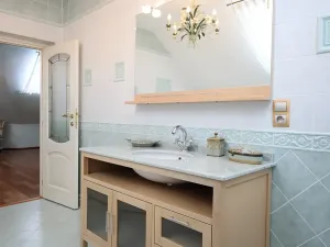 Prodej bytu 4+1, Karlovy Vary, Tylova, 182 m2