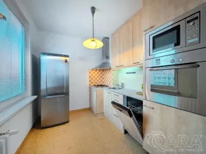 Prodej bytu 3+kk, Kladno - Kročehlavy, Benešovská, 82 m2