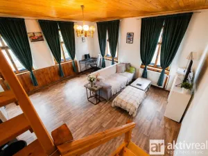Prodej činžovního domu, Dolní Zálezly, Mírové náměstí, 250 m2