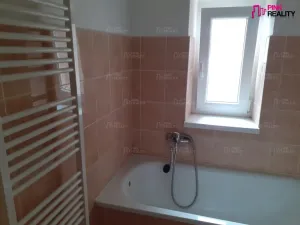 Pronájem bytu 2+kk, Dvůr Králové nad Labem, Roháčova, 50 m2