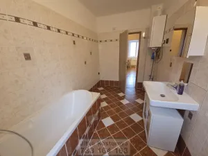 Pronájem bytu 2+1, Krnov - Pod Bezručovým vrchem, Hlubčická, 53 m2