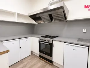 Pronájem restaurace, Louny, Náměstí Benedikta Rejta, 37 m2