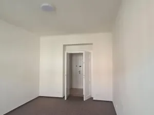 Pronájem bytu 2+1, Praha - Vršovice, Moskevská, 63 m2