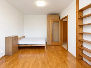 Pronájem bytu 1+kk, Praha - Troja, Vřesová, 26 m2