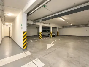 Pronájem bytu 1+kk, Praha - Troja, Vřesová, 26 m2