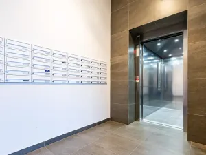 Prodej bytu 1+kk, Praha - Háje, Sochorcova, 33 m2