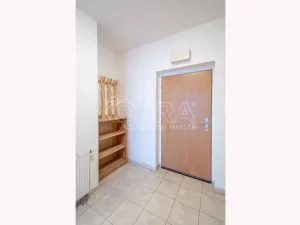 Prodej bytu 2+kk, Praha - Motol, Kudrnova, 63 m2