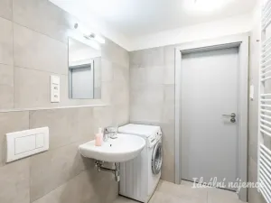 Pronájem bytu 1+kk, Praha - Hostivař, Arnošta Staňka, 35 m2