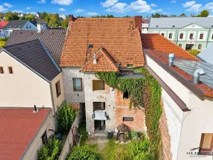 Prodej činžovního domu, Chlumec nad Cidlinou, Klicperovo náměstí, 262 m2