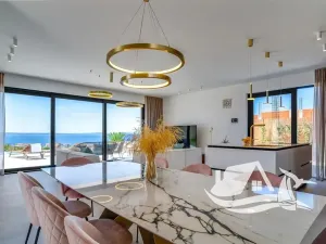 Prodej vily, Podstrana, Chorvatsko, 285 m2