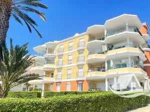 Prodej bytu 3+1, Torrox, Španělsko, 68 m2