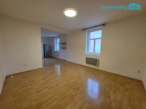 Pronájem bytu 2+kk, Beroun - Beroun-Město, Kollárova, 52 m2