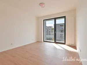 Pronájem bytu 1+kk, Brno - Maloměřice, Pod Kavkami, 27 m2