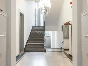 Pronájem bytu 3+kk, Praha - Vinohrady, Laubova, 114 m2