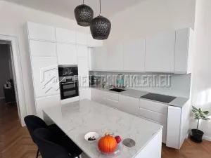 Pronájem bytu 2+kk, Praha - Žižkov, Lupáčova, 80 m2