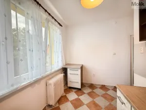 Prodej bytu 2+1, Duchcov, Sadová, 50 m2