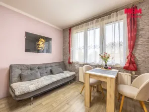 Prodej bytu 1+1, Klatovy - Klatovy IV, Za Tratí, 42 m2