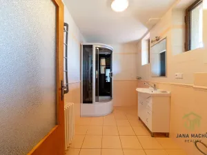 Prodej rodinného domu, Vlčková, 120 m2