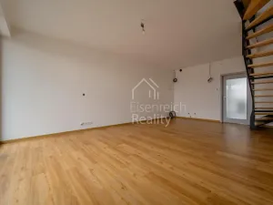 Prodej bytu 3+kk, Hradec Králové - Slatina, Pod Spáleníkem, 94 m2
